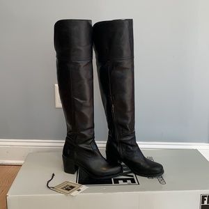Frye Kendall Black Boots